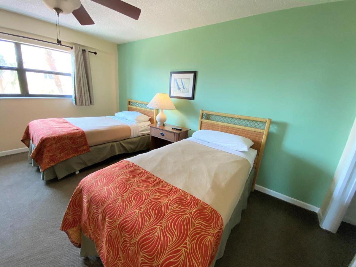 All Seasons Vacation Resort By Liberte Madeira Beach Exterior foto